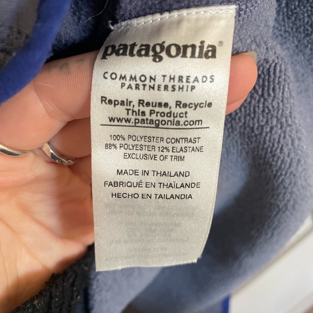 Patagonia Blue Periwinkle and Yellow Ski Jacket Performance Thumb Hole Cute NWOT - Picture 12 of 13